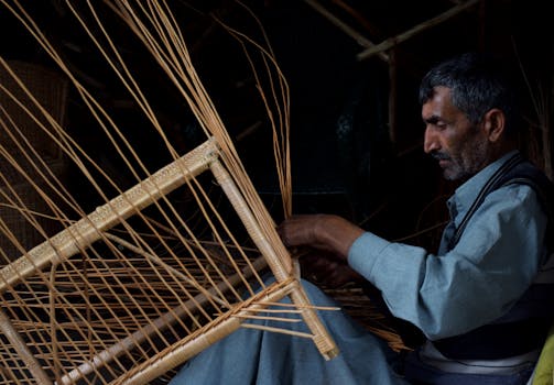 Discover the Art of Handcrafted Furniture: Tradition and Craftsmanship